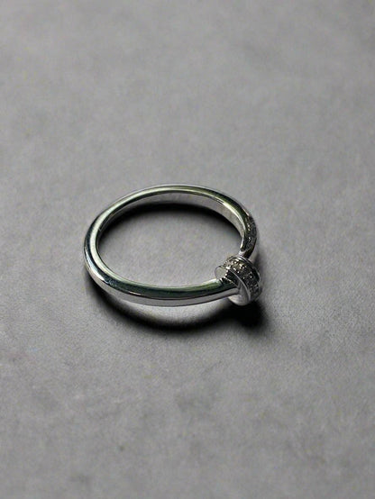 Nail Ring: Silver