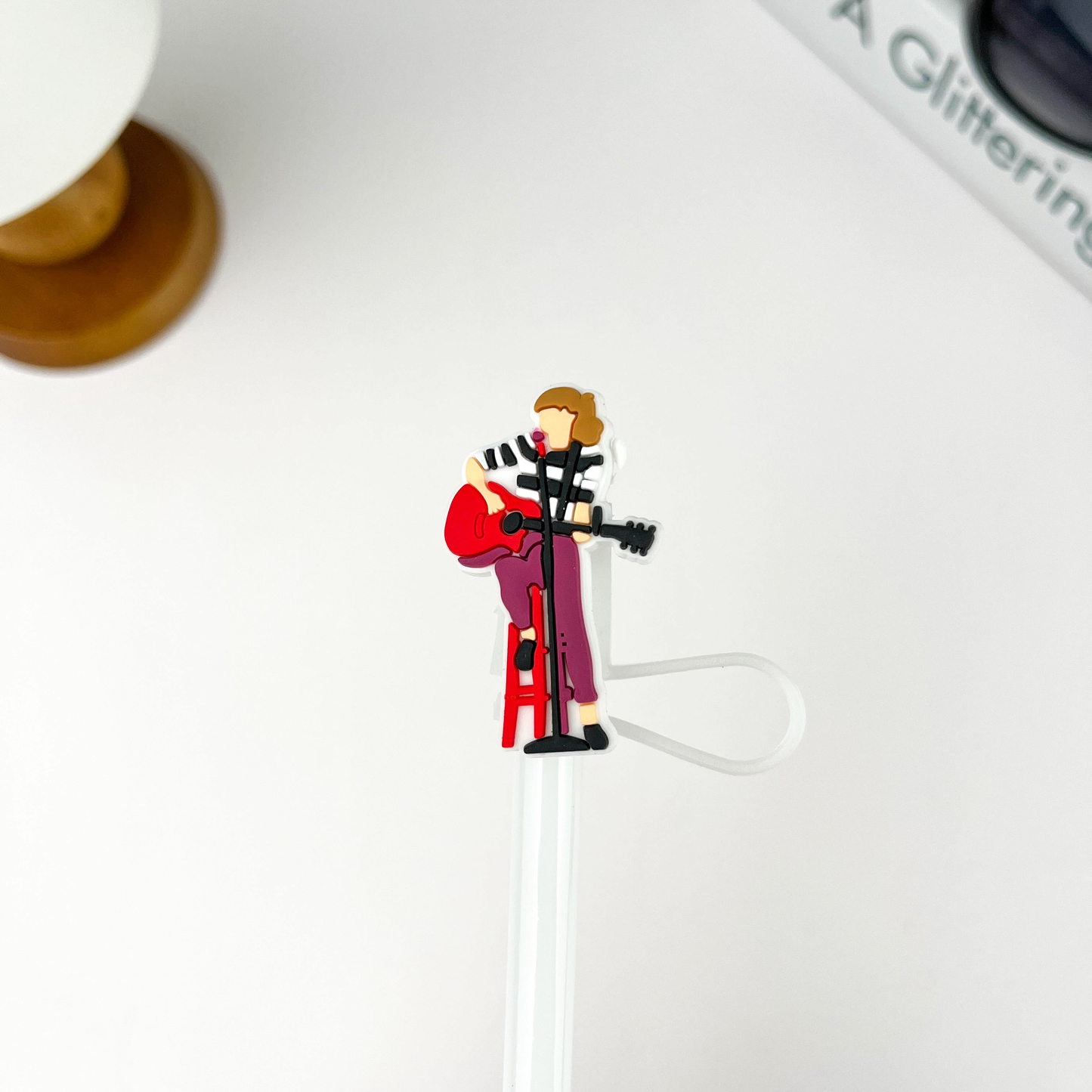 Cute Taylor Straw Topper: 1