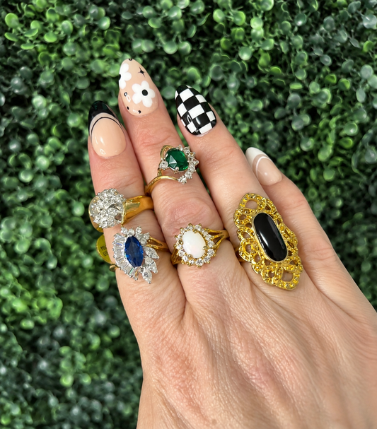 7-Ring Mystery Ring Gift Box 💍