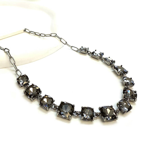 Cushion Cut Square Glass Crystal Linked Chain Necklace: ANTIQUESILVER-BLACKDIA