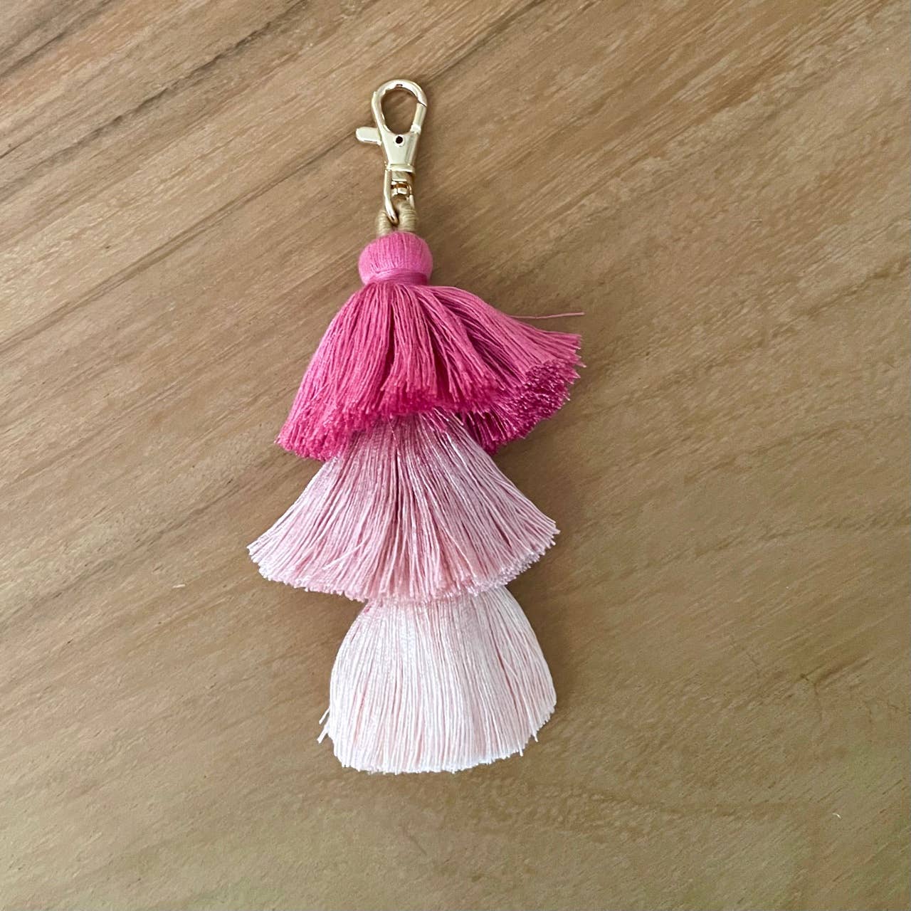 3 Tiered Large Ombre Tassel with Clasp: PINK