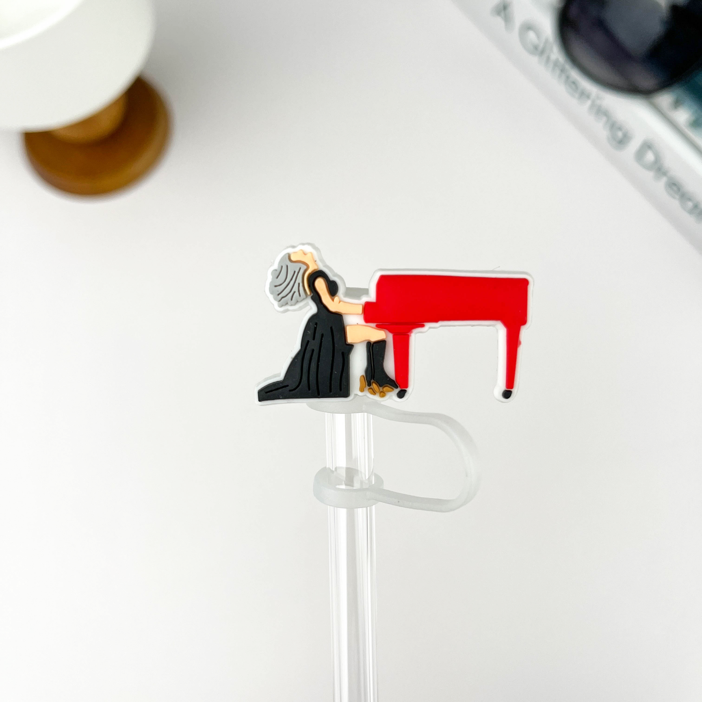 Cute Taylor Straw Topper: 2